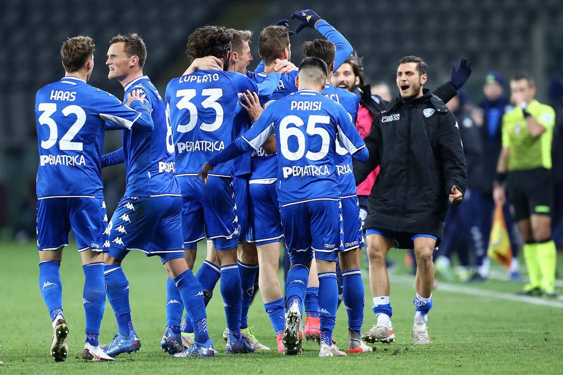 尽管面临挫 尽管面临挫