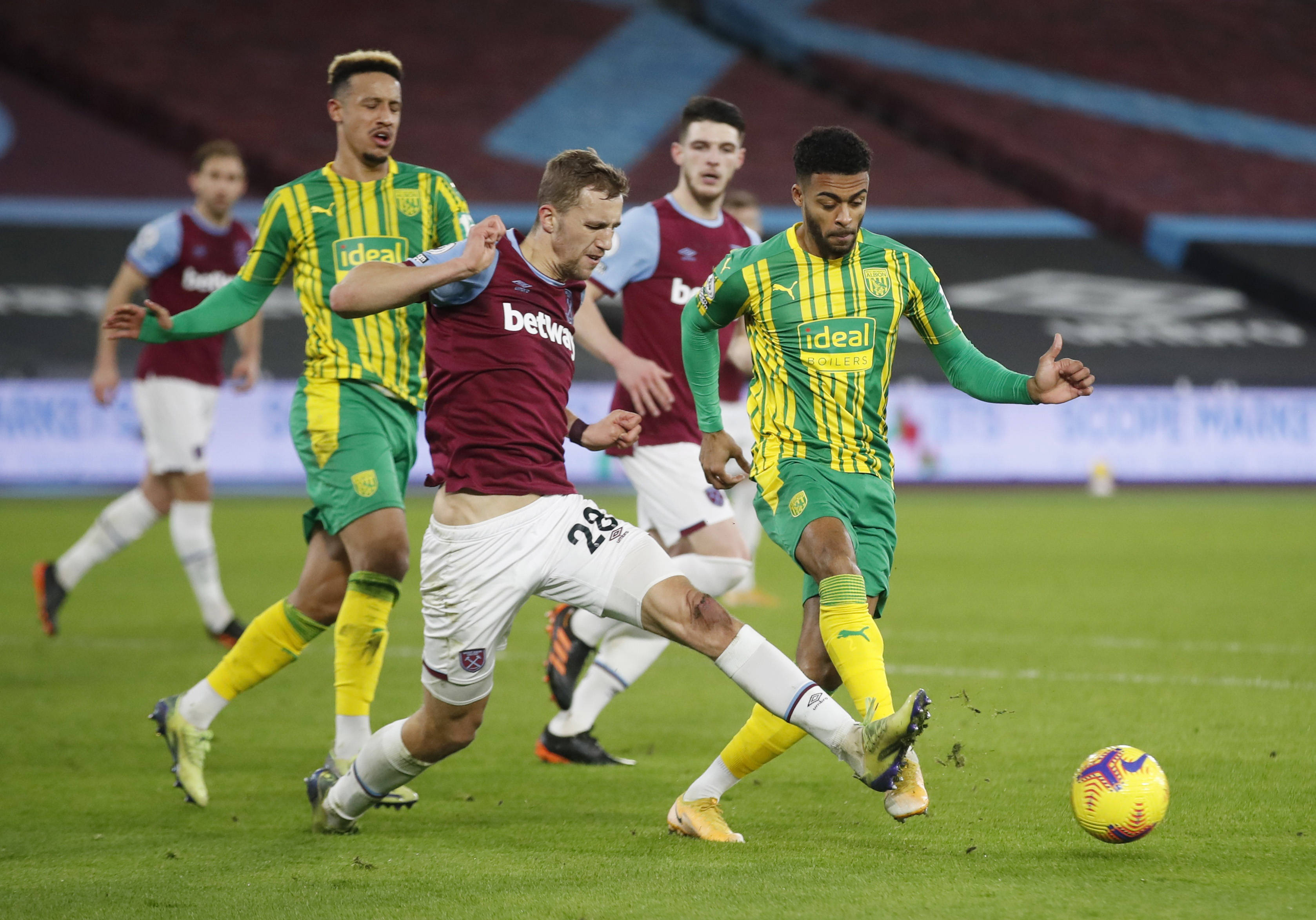 还展示了他 还展示了他